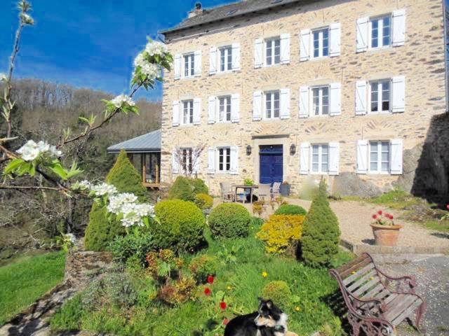Saint-Just-sur-Viaur Le Couvent B&B 외부 사진